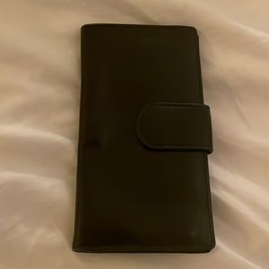 Leather wallet black